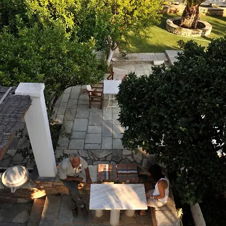 Ferienhaus Garden House, 50 M From The Beach, Tinos Agios Romanos