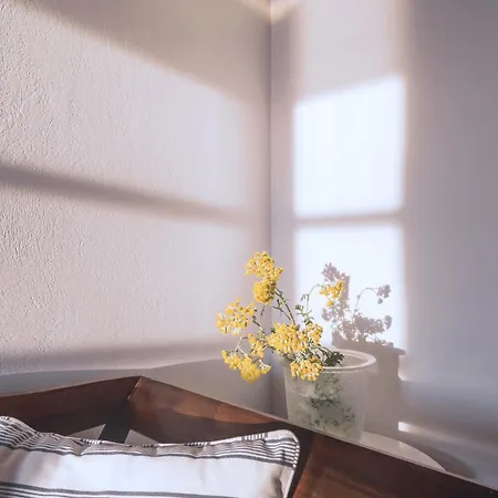 Feriehus Garden House - Land Tales