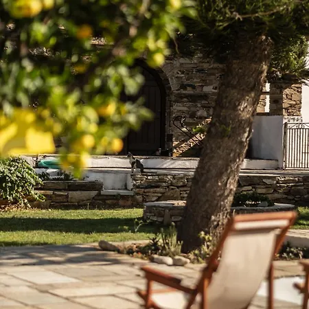 Garden House, 50 M From The Beach, Tinos