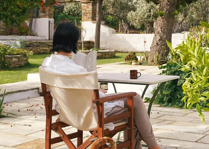 Garden House - Land Tales *